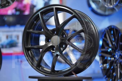 Диск литой REPLICA BBS 7,5J17 PCD5*114,3 ET40 DIA73,1 Цвет (129937015)