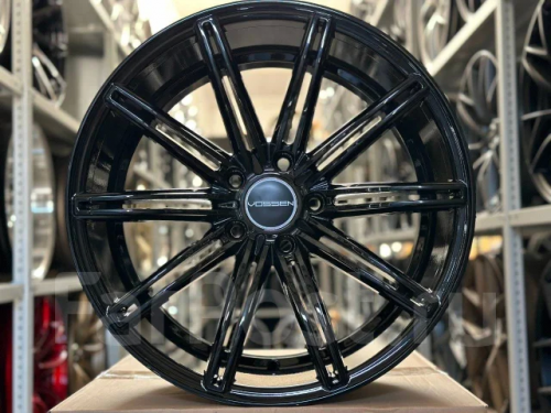 Диск литой REPLICA VOSSEN 8,5J18 PCD5*114,3 ET31 DIA73,1 Цвет (84471463)