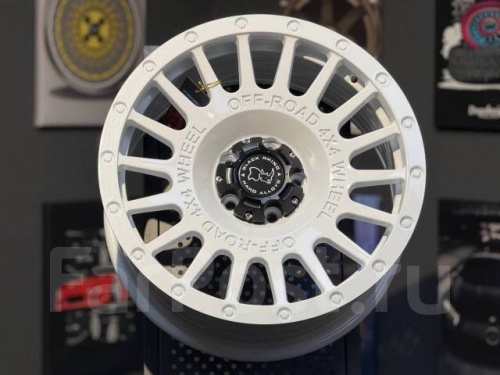 Диск литой REPLICA BLACK RHINO 8,5J18 PCD5*114,3 ET20 DIA73,1 Цвет (130451324)