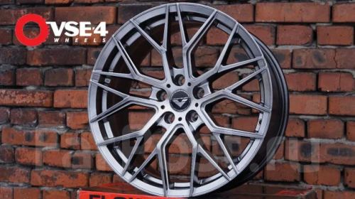 Диск литой REPLICA VORSTEINER 8J18 PCD5*108 ET35 DIA73,1 Цвет (133195190)