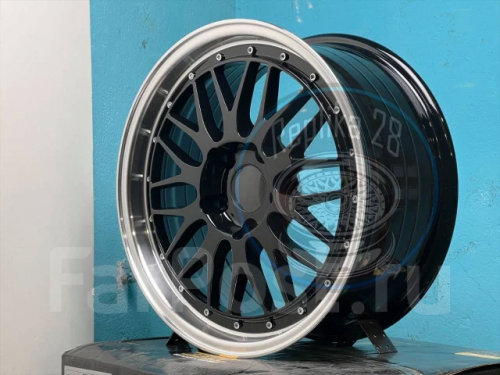 Диск литой REPLICA BBS 7,5J17 PCD5*114,3 ET38 DIA73,1 Цвет (124629954)