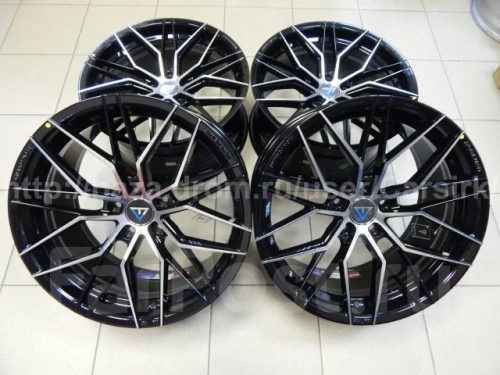 Диск литой REPLICA VORSTEINER 9J18 PCD5*112 ET38 DIA66,6 Цвет (132683425)