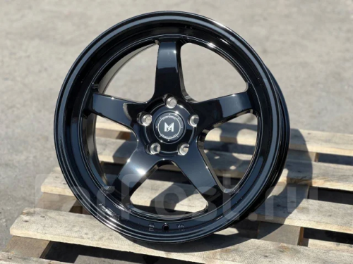 Диск литой REPLICA RAYS 8,5J18 PCD5*114,3 ET35 DIA73,1 Цвет (127659452)