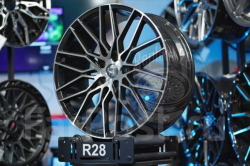 Диск литой REPLICA NO MODEL 8,5J20 PCD5*114,3 ET35 DIA73,1 Цвет (133143835)