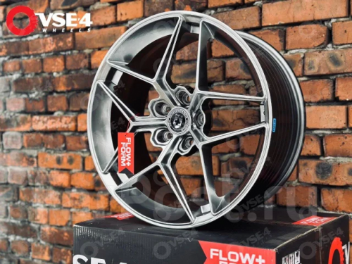 Диск литой REPLICA HRE 8J18 PCD5*114,3 ET35 DIA73,1 Цвет (132474849)