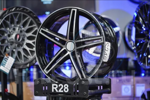 Диск литой REPLICA VOSSEN 7,5J17 PCD5*100 ET40 DIA73,1 Цвет (135398503)