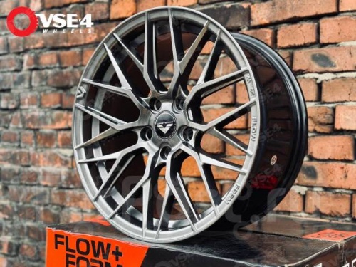 Диск литой REPLICA VORSTEINER 7,5J17 PCD5*112 ET32 DIA66,6 Цвет (132087705)