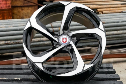 Диск литой REPLICA HRE 8J18 PCD5*114,3 ET35 DIA73,1 Цвет (130044788)