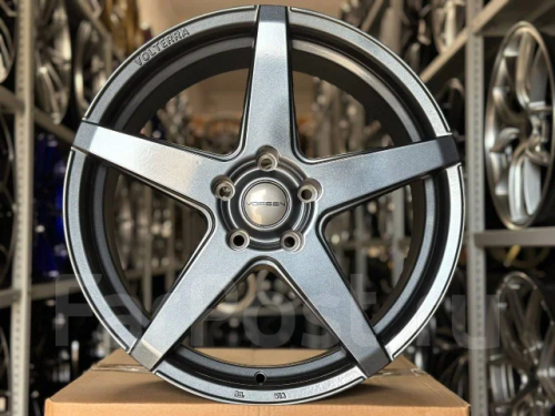 Диск литой REPLICA VOSSEN 8J18 PCD5*114,3 ET38 DIA73,1 Цвет (121637503)