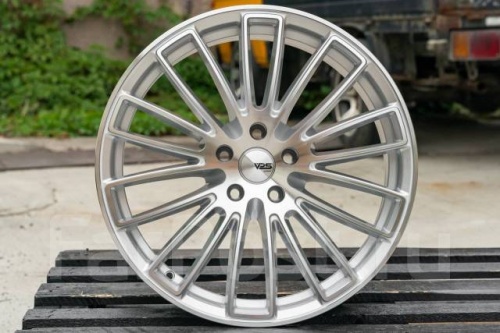 Диск литой REPLICA NO MODEL 8,5J19 PCD5*112 ET35 DIA66,6 Цвет (129884199)
