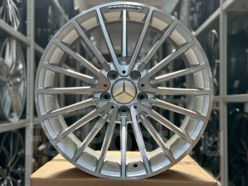 Диск литой REPLICA MERCEDES 8J18 PCD5*112 ET40 DIA66,6 Цвет (118464005)