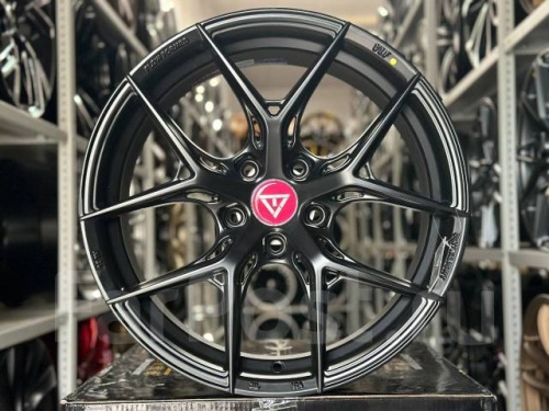 Диск литой REPLICA WHEELEGEND 8J18 PCD5*108 ET38 DIA73,1 Цвет (88147838)