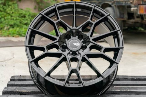 Диск литой REPLICA NO MODEL 8,5J19 PCD5*112 ET35 DIA66,6 Цвет (129884356)