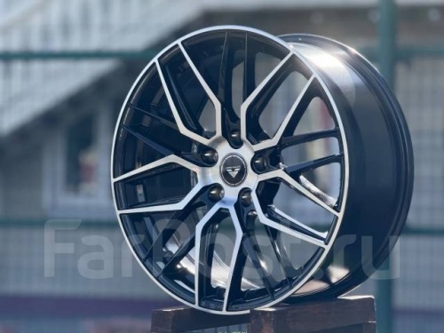 Диск литой REPLICA VORSTEINER 8J18 PCD5*114,3 ET35 DIA73,1 Цвет (134775462)