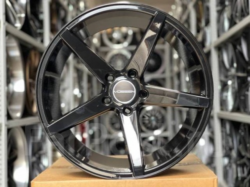 Диск литой REPLICA VOSSEN 7,5J17 PCD5*114,3 ET33 DIA73,1 Цвет (64993834)