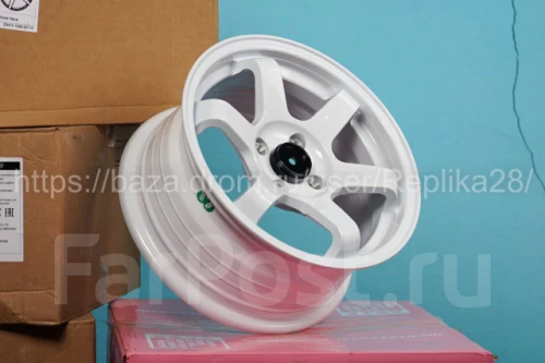 Диск литой REPLICA RAYS 7J15 PCD4*100 ET30 DIA73,1 Цвет (97561401)