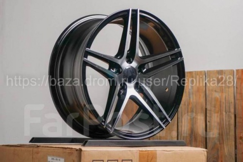 Диск литой REPLICA VOSSEN 7J16 PCD5*114,3 ET35 DIA73,1 Цвет (128447390)