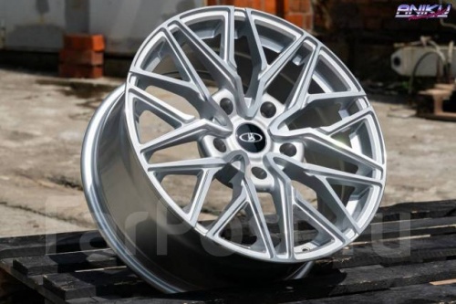 Диск литой REPLICA NO MODEL 8J18 PCD5*139,7 ET30 DIA98,5 Цвет (122404190)